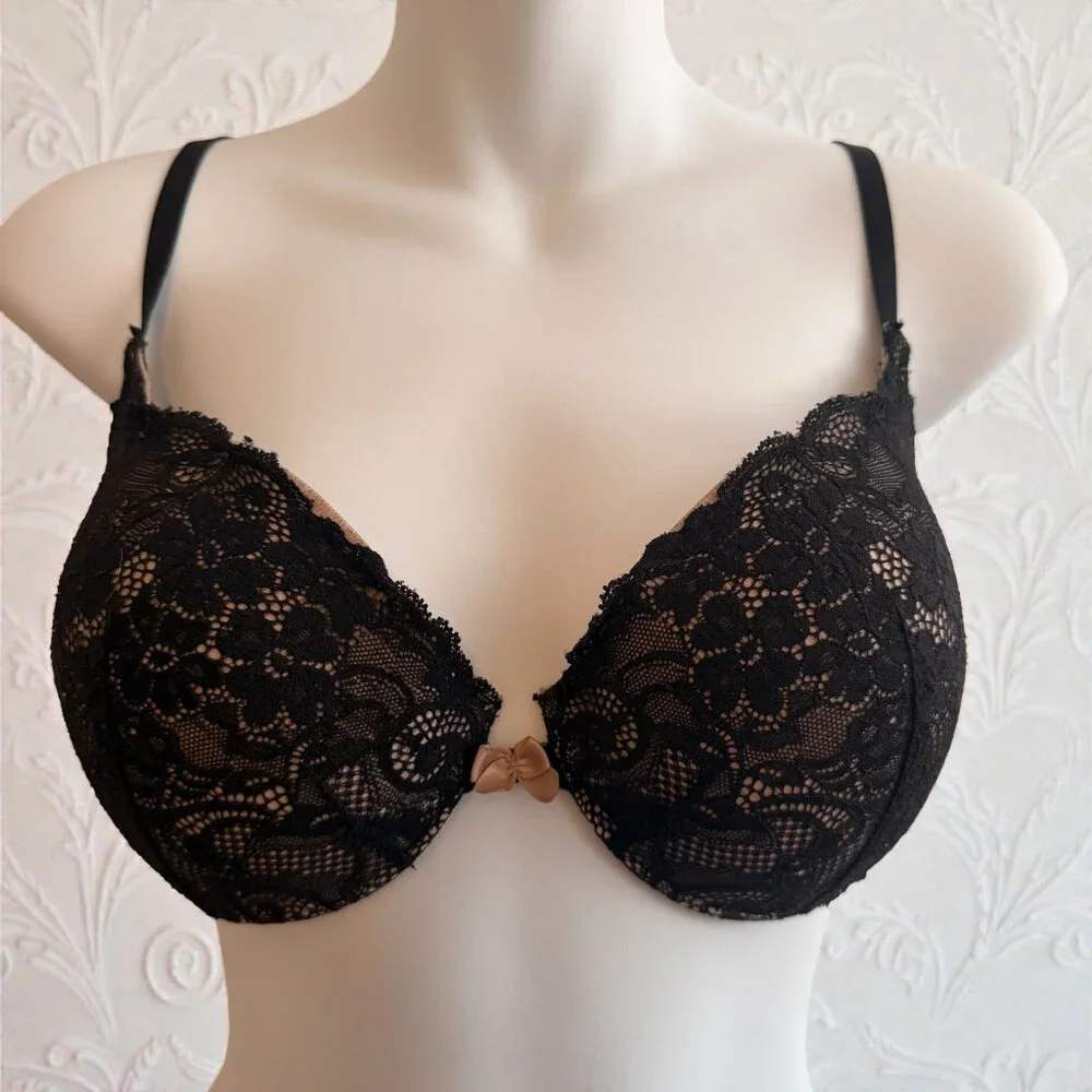 Victoria’s Secret Angels Lace Push-Up Bra | Black | Size 34D - Picture 2 of 8